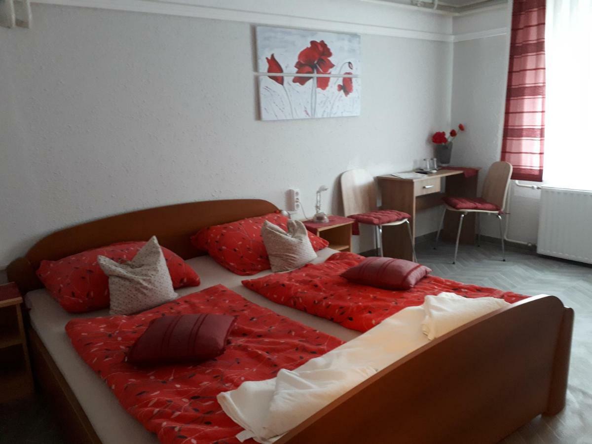 Guest House Tara مورفسكه تيبليتسه المظهر الخارجي الصورة